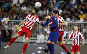 Arturo Vidal fue titular en la eliminación del FC Barcelona ante el Atlético de Madrid en la Supercopa de España