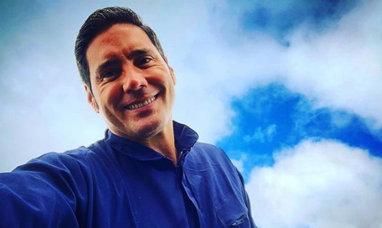 “Las haces todas”: Pancho Saavedra sacó suspiros con potente rutina de ejercicios  