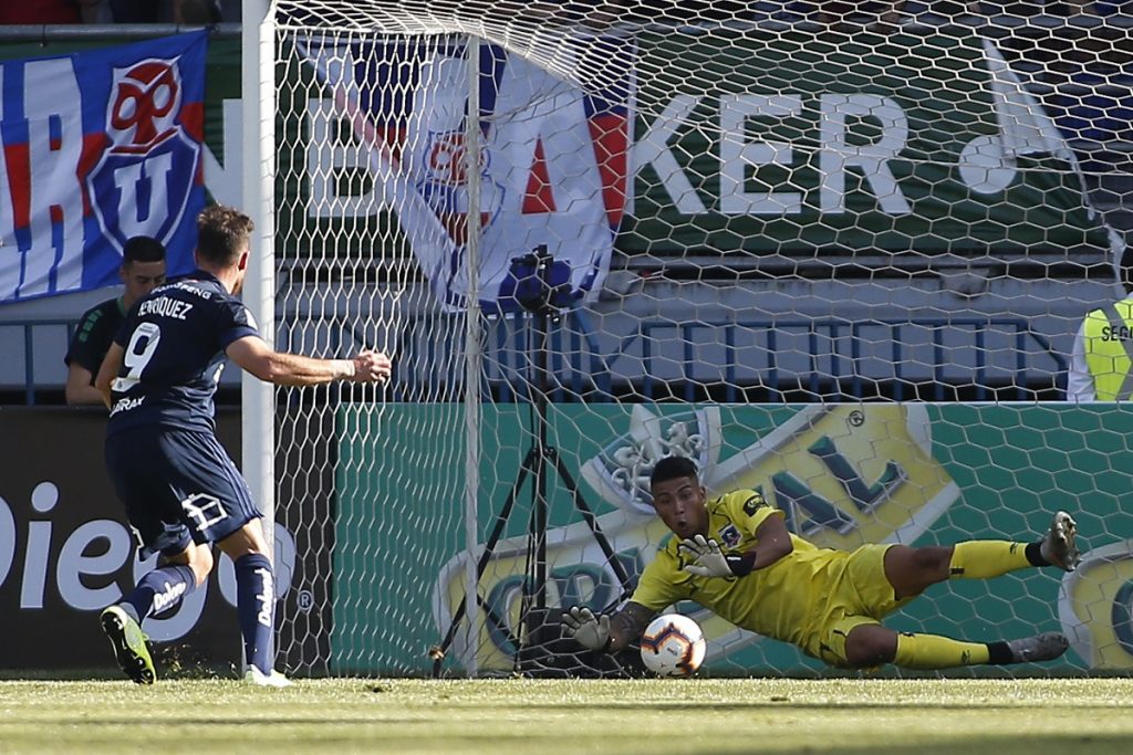 [VIDEO] Así fue el penal que tapó Brayan Cortés a Ángelo Henríquez en la final de Copa Chile