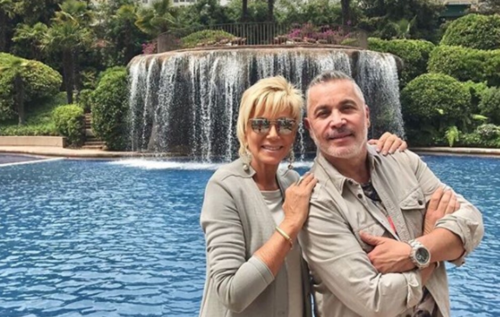 “Tipo niña ingenua”: Raque Argandoña y Willy Geisse sorprenden con graciosa foto en la piscina