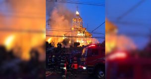 Investigan participación de terceros en incendio que destruyó iglesia en Ancud