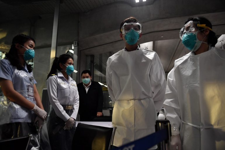 54 muertos y 300 nuevos casos: Coronavirus “avanza” y China enfrenta una “situación grave”