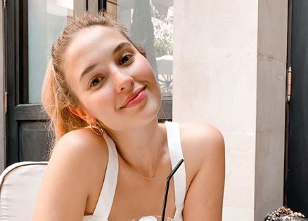 “Nos creció la niña”: Belén Soto recibe divertido “paqueo” de Zabaleta y Swett antes de dejar Chile