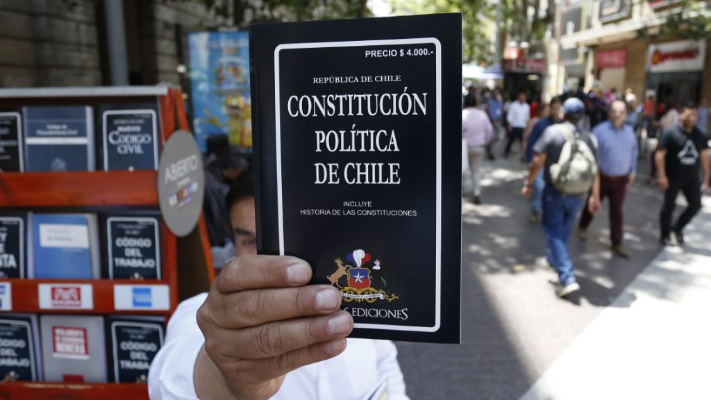 Líderes evangélicos llaman a “rechazar” una nueva Constitución desde cero
