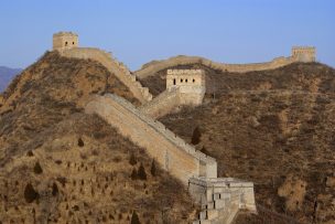 Cierran partes de la Muralla China para evitar contagios de coronavirus