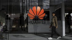 Secretario de Defensa de EEUU dice que Huawei es una 