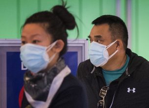 Saldo de muertos por nuevo coronavirus en China se eleva a 304