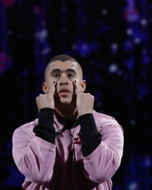 Con un chileno incluido: Bad Bunny lanzará su nuevo albúm con importante colaboración