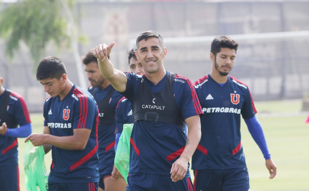Osvaldo González superó su lesión y le generó un “problema” a Hernán Caputto