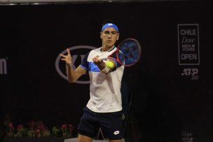 Alejandro Tabilo avanzó a octavos de final en torneo ATP 250 de Santiago