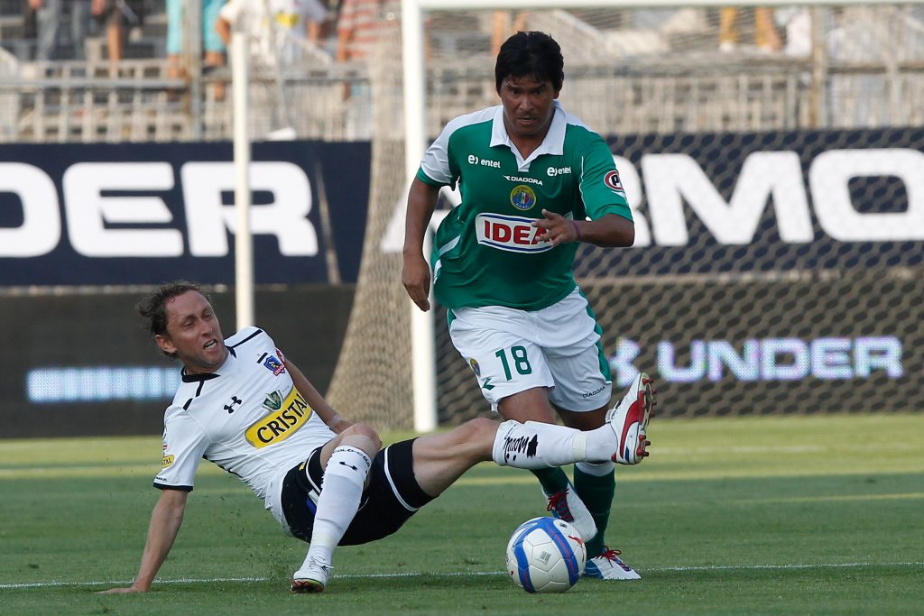 Ex jugador de Audax Italiano causó revuelo en Argentina por su descuidada imagen
