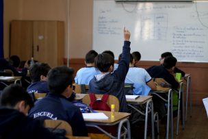 Más de 850 colegios iniciarán sus clases a partir de mañana lunes en Santiago