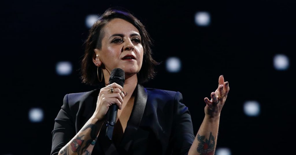 Jani Dueñas se refirió a piedrazo que recibió el “Huaso Filomeno”: “Su humor es bastante espantoso”