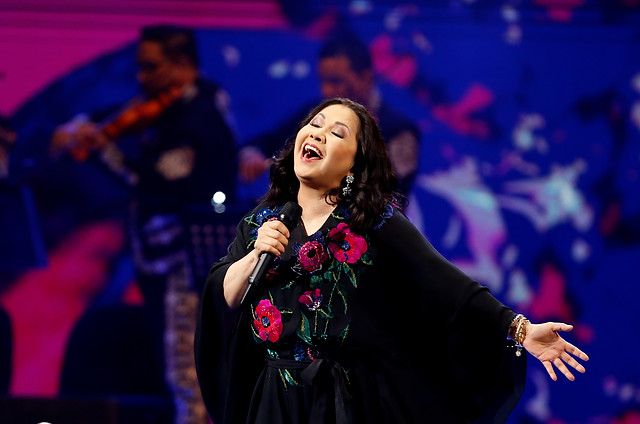 Ana Gabriel sorprendió con “curioso” detalle en su vestuario en el Festival de Viña 2020