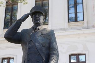 Estatua de José Toribio Merino continuará en el Museo Marítimo de Valparaíso