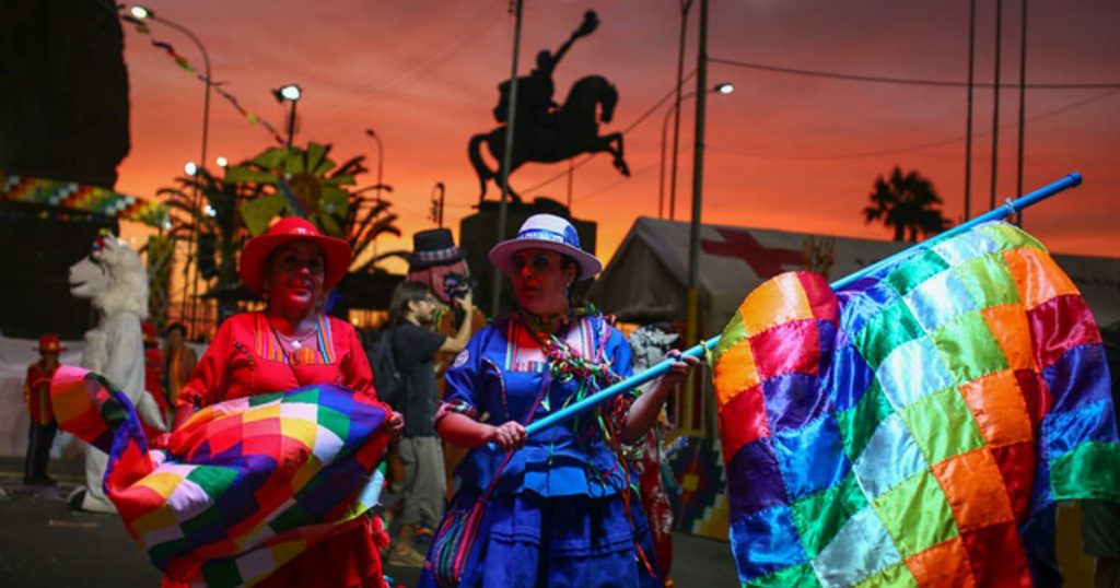 Arica celebra Carnaval Andino “Con La Fuerza del Sol”