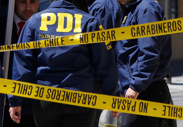 Delincuentes realizan “encerrona” a funcionario de la PDI: los repelió con su arma y dio muerte a uno