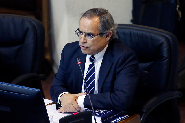 Senador Pugh sobre dietas parlamentarias: “Yo sí creo que en el Senado están los mejores”
