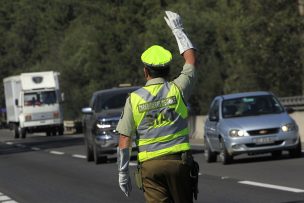 Se espera que 350 mil vehículos abandonen Santiago en recambio de veraneantes