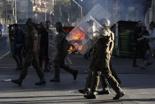 Dictan arraigo nacional contra carabinero acusado de golpear a detenido