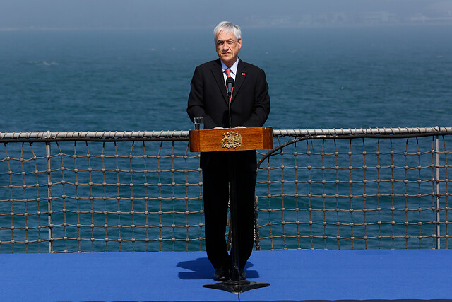 Presidente Piñera convoca “a recoger lo mejor del espíritu del 27-F” para enfrentar el estallido social