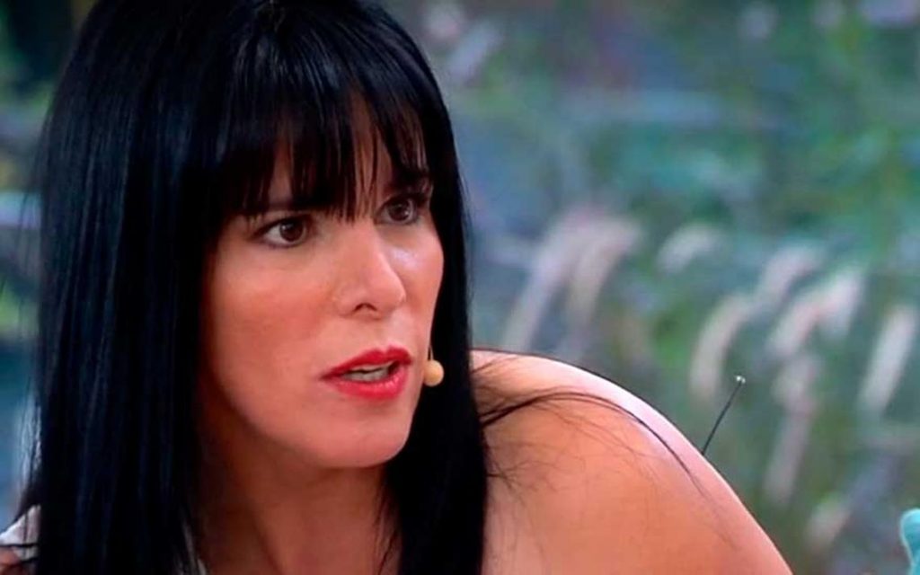 “No pueden creer…”: La furia de Anita Alvarado tras crítica por supuesto retoque en bikinazo