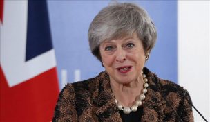 Theresa May anima a las mujeres a ser fieles a 