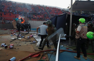 Se registraron diversos incidentes en partido entre la U e Inter de Porto Alegre en el Estadio Nacional