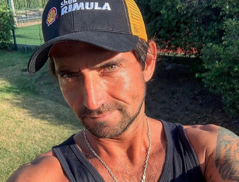 Pololo de Raquel Argandoña sorprendió con veraniega fotografía junto a la animadora