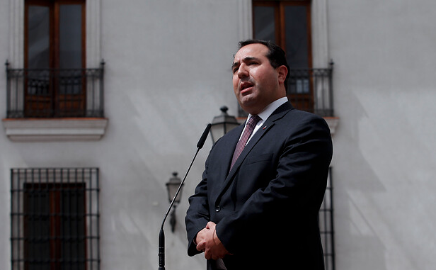 Gobierno presentará querella por fusil AK-47 después del 20 de marzo próximo