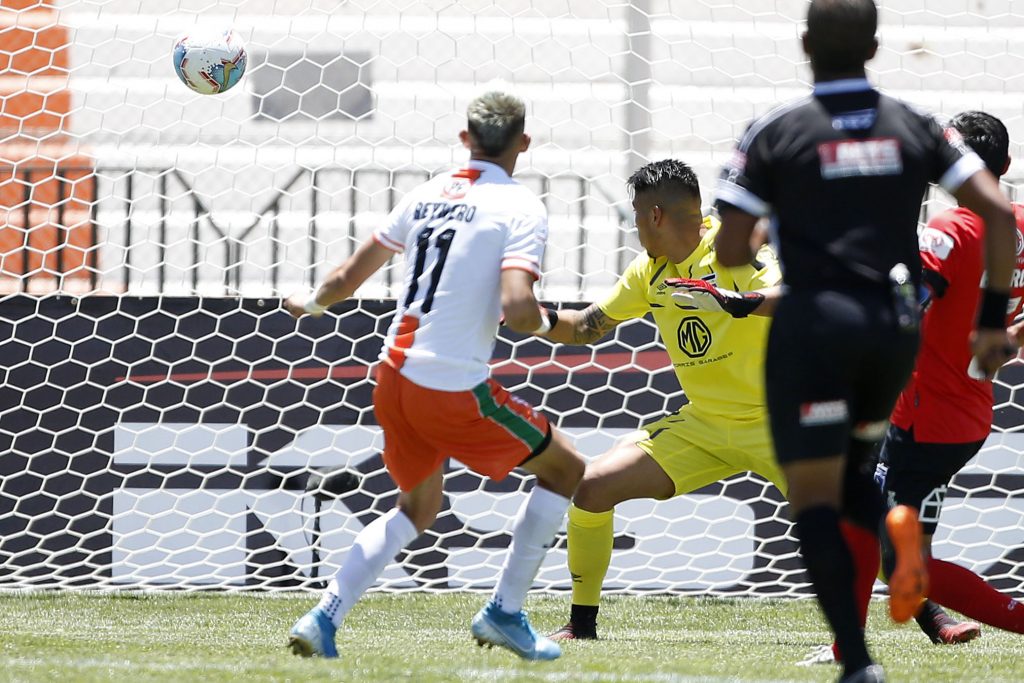 Felipe Reynero, la “bestia negra” alba: “Empezar con dos goles ante Colo Colo es fantástico”