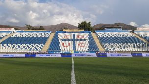 Universidad Católica prohíbe fumar en el estadio San Carlos de Apoquindo