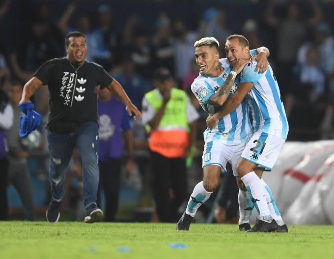 “Chelo” Díaz es portada en Argentina tras el clásico de Avellaneda: “Con qué clase lo definió”