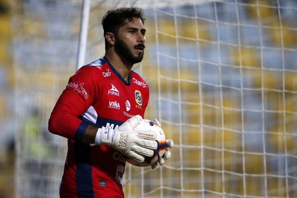 Johnny Herrera comparó a DT de Everton: “Es lo más parecido a lo que era Sampaoli en la U”
