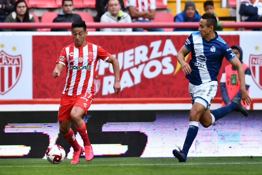 Delgado y Baeza fueron titulares en victoria del Necaxa sobre el Pueba