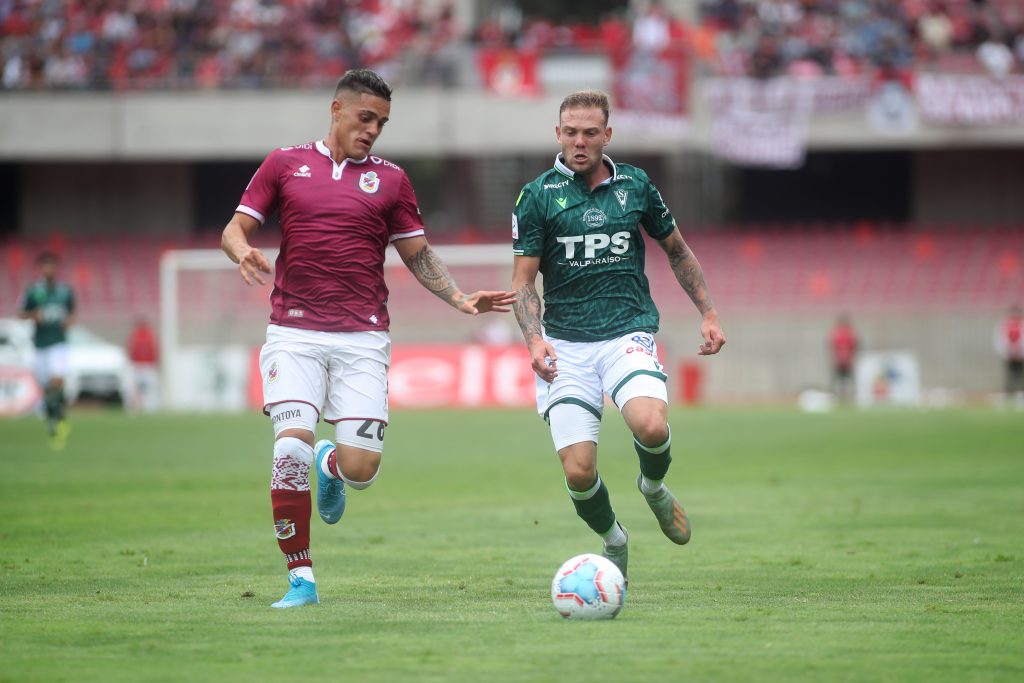 La Serena derrota a Santiago Wanderers y se aleja del fondo de la tabla