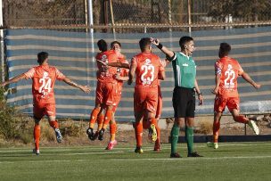 Cobreloa inició con triunfo su objetivo del anhelado regreso a Primera División