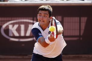 Un luchador Tomás Barrios despertó de su sueño y quedó eliminado en el ATP de Santiago