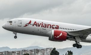 Canciller exige a Aeroméxico, Copa y Avianca devolución de dinero a chilenos