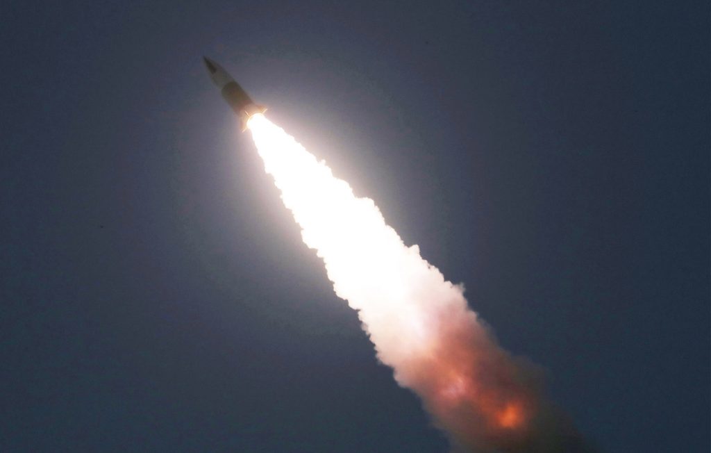 Corea del Norte dispara un “proyectil no identificado”