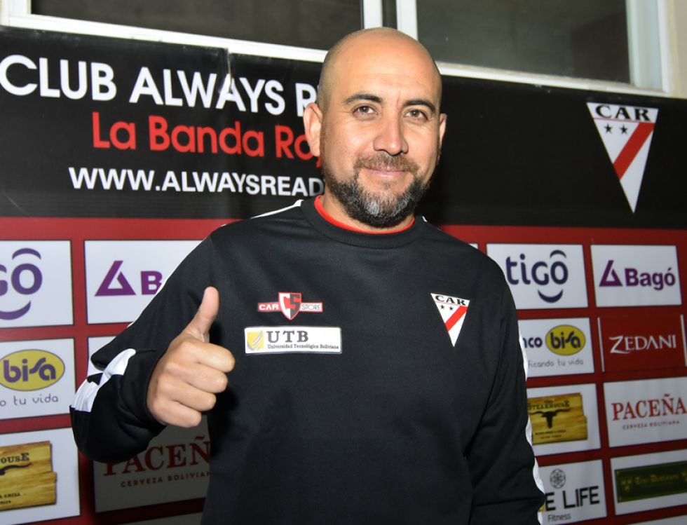 Sebastián Núñez, el DT chileno que es sensación en Bolivia: “El fútbol de aquí está en constante crecimiento”