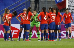 Figura de la Roja femenina quedó sin club a semanas del repechaje olímpico