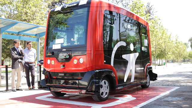 Transportes informa que más de 6.500 personas se han subido a vehículo autónomo