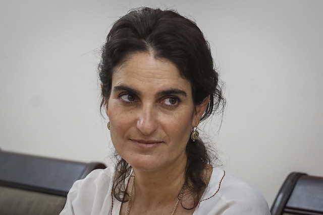Ministra Zaldívar: “Si tenemos empleadores que sí pueden mantener los ingresos a los trabajadores, el llamado es que lo hagan”