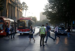 5 mil buses y 82% de la red de Metro operaron en la hora punta de este martes