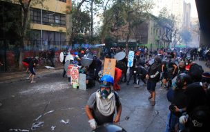 Persona sufrió contusión cerebral durante manifestaciones de ayer en Santiago