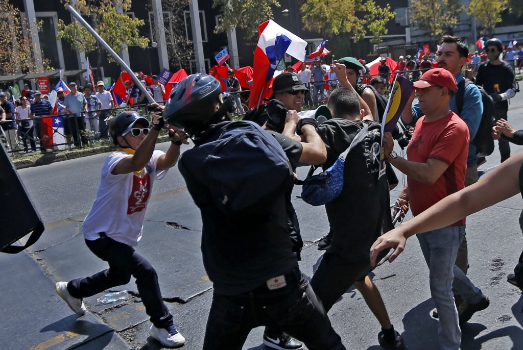 Incidentes se registraron en movilización a favor del “Rechazo”