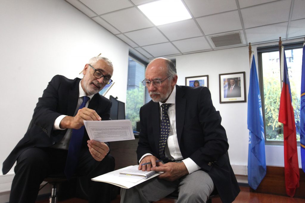 Representante de la OMS en Chile: “No es recomendable declarar la cuarentena general”