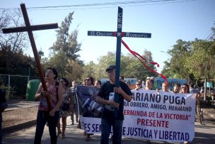 Fotos: Cientos de personas llegan hasta Villa Francia para despedir a Mariano Puga