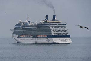 Extranjeros no podrán descender de crucero que llegó a Valparaíso